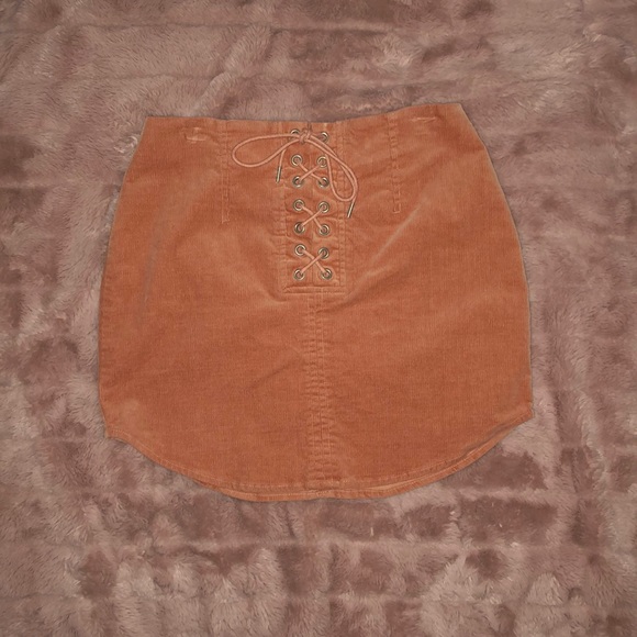 Forever 21 skirts never worn! - Picture 2 of 7